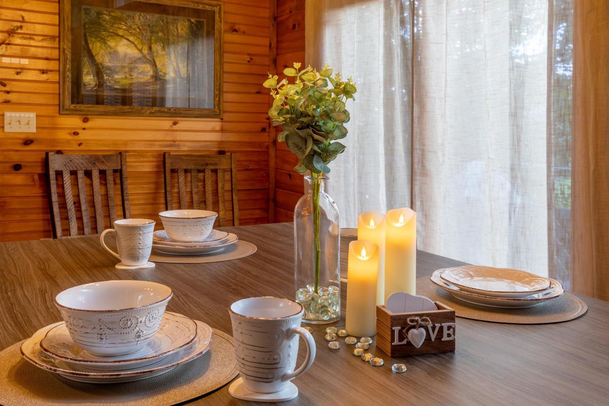 Real Log Cabin With Amazing Views, Hot Tub, Sauna, Games Gatlinburg Εξωτερικό φωτογραφία